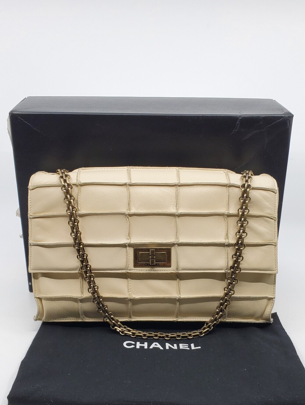 Chanel Vintage 1997-1999 Lambskin Patchwork 2.55 Flap Shoulder Bag